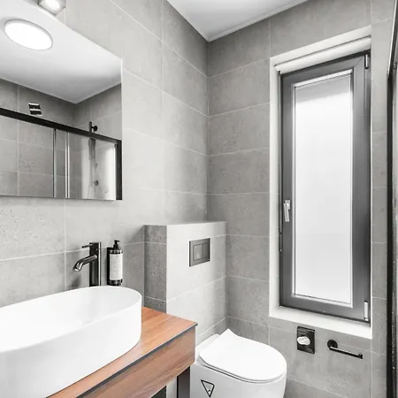 Appartamento Quercus Village App 2 Mit Jacuzzi By Interhome Karigador