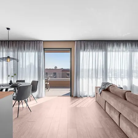 Quercus Village App 2 Mit Jacuzzi By Interhome דירה קריגדור
