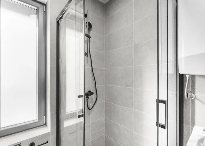 Quercus Village App 2 Mit Jacuzzi By Interhome