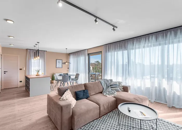 Quercus Village App 2 Mit Jacuzzi By Interhome * Karigador