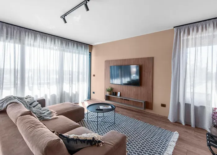 Quercus Village App 2 Mit Jacuzzi By Interhome * Karigador