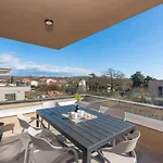 شقة Quercus Village App 2 Mit Jacuzzi By Interhome *