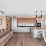 شقة Quercus Village App 2 Mit Jacuzzi By Interhome